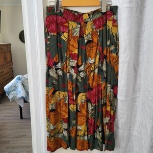 Vintage Floral Pleated Women's Skirt